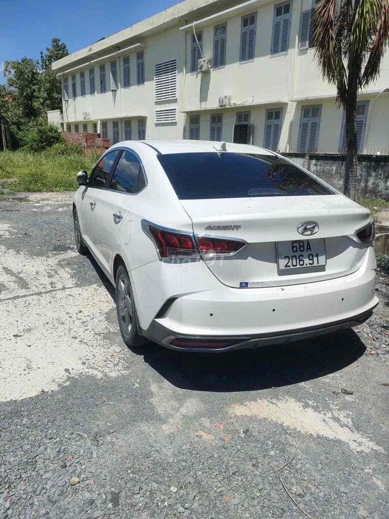 Hyundai Accent 2021 - ảnh 1