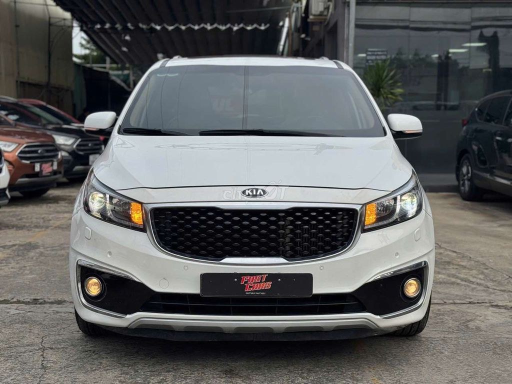 Kia Sedona 2017 - ảnh 1