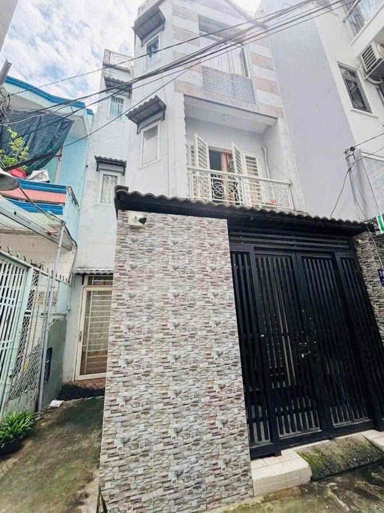Real estate in Tp Hồ Chí Minh - photo 1