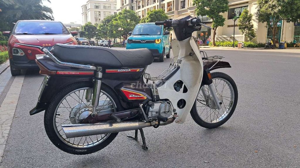 Honda 1999 - ảnh 1