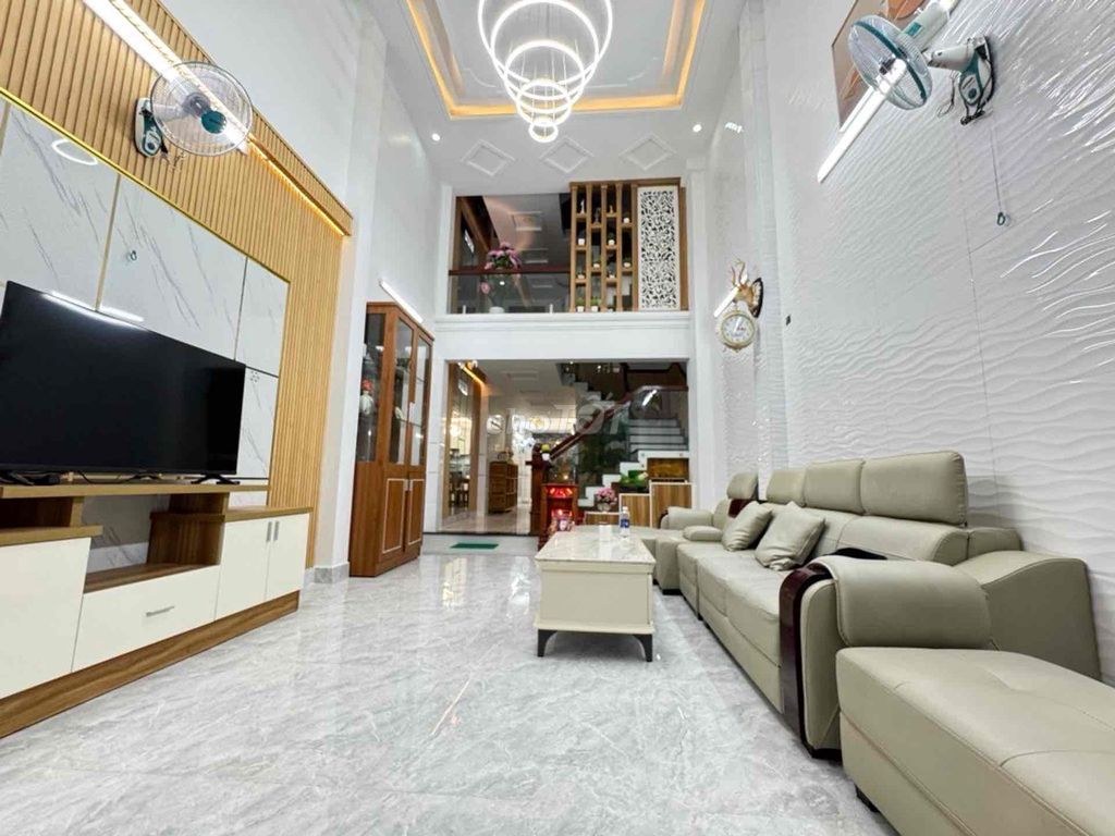 Bất động sản tại Tp Hồ Chí Minh - ảnh 1