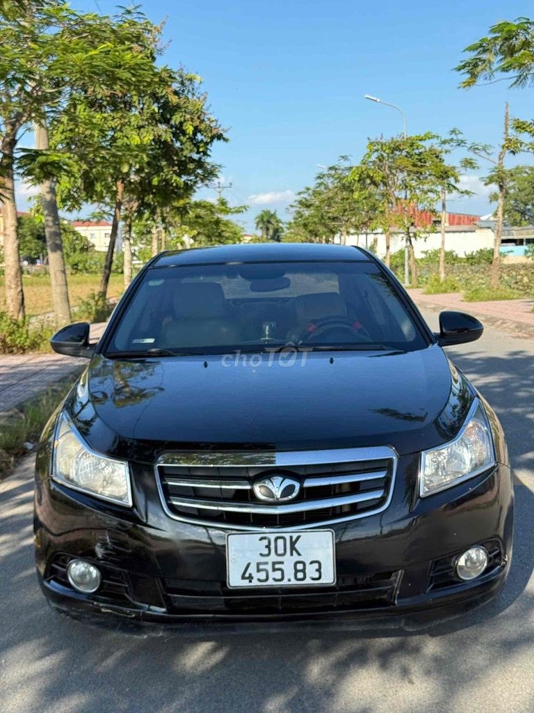 Daewoo Lacetti 2010 - ảnh 1