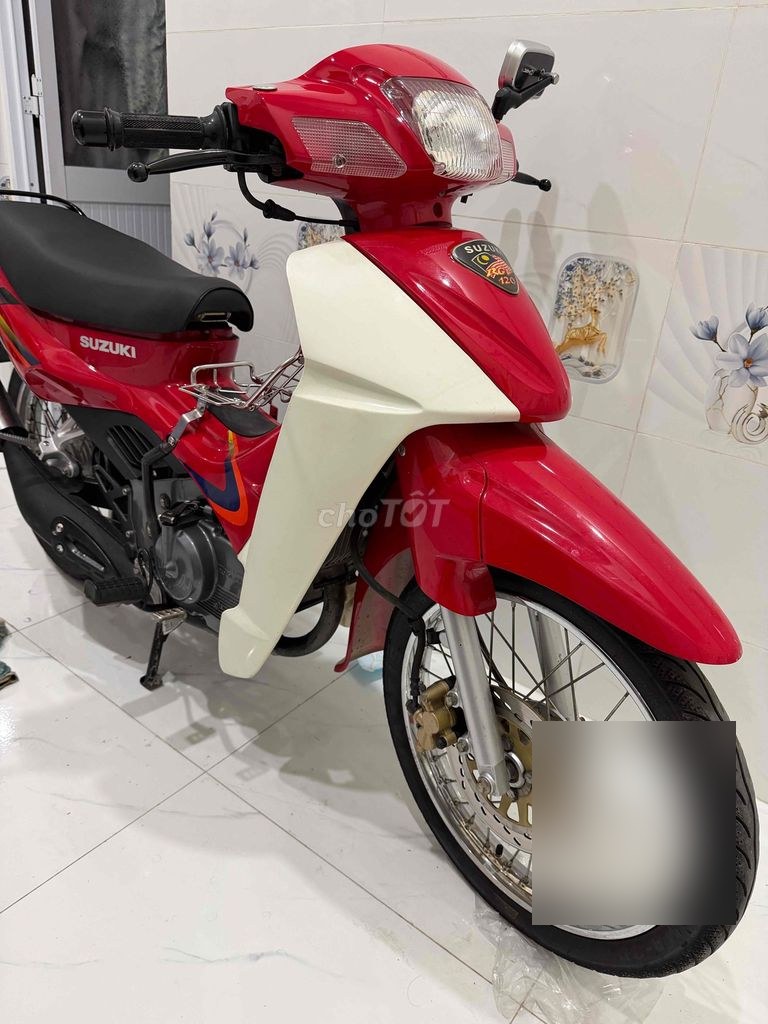 Suzuki 2000 - ảnh 1