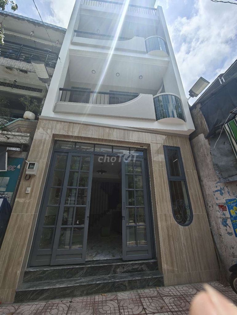 Bất động sản tại Tp Hồ Chí Minh - ảnh 1