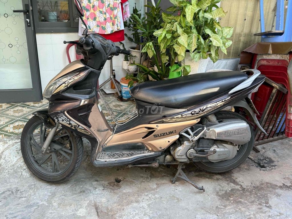 Suzuki 2010 - ảnh 1
