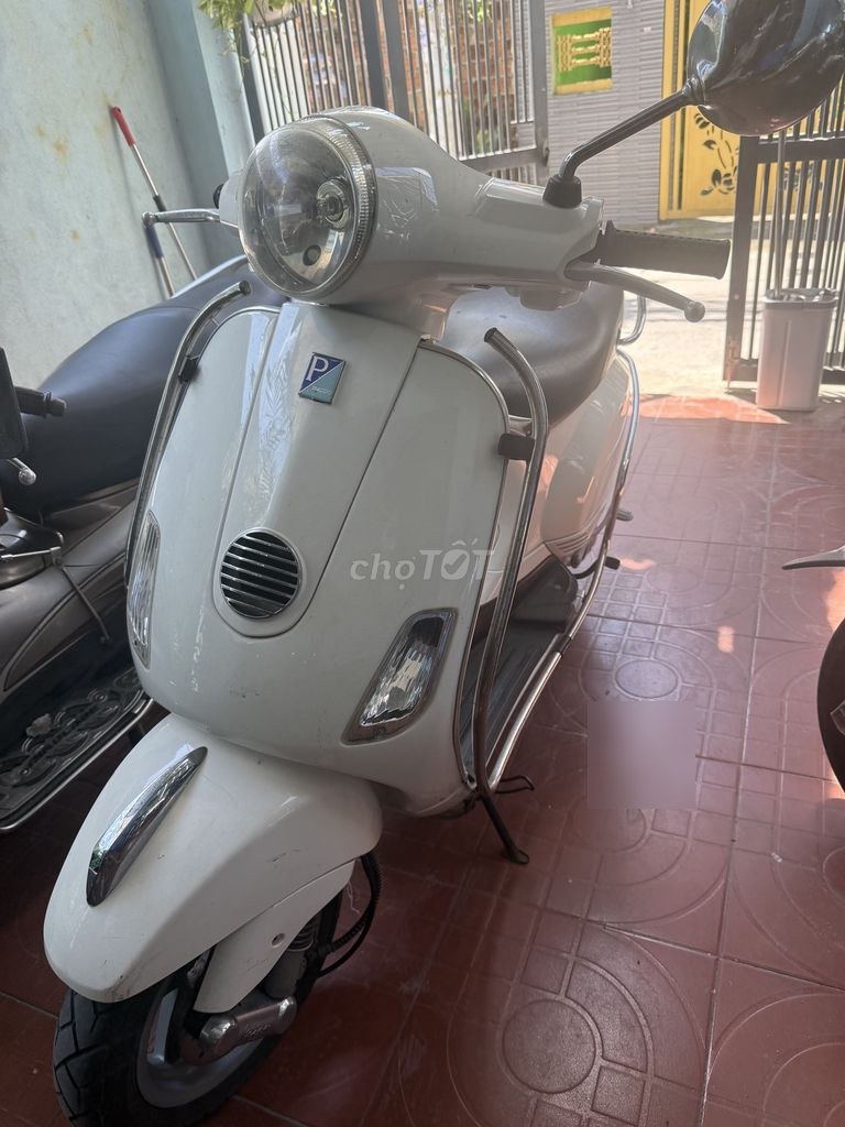 Piaggio 2009 - ảnh 1
