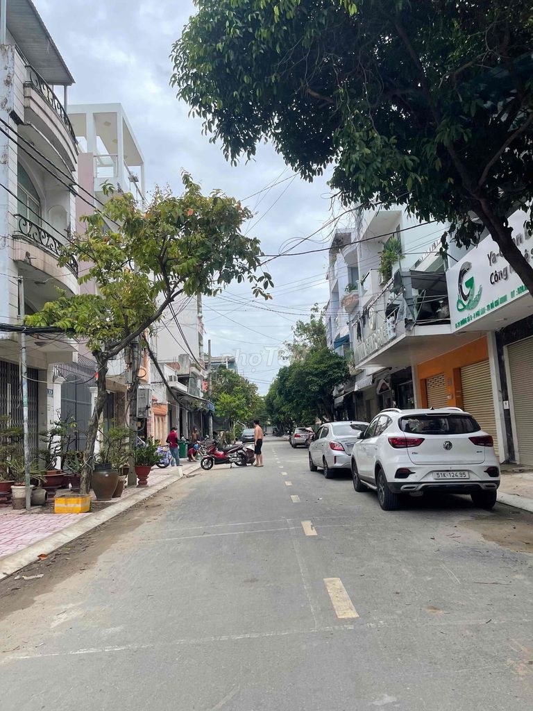 Bất động sản tại Tp Hồ Chí Minh - ảnh 1