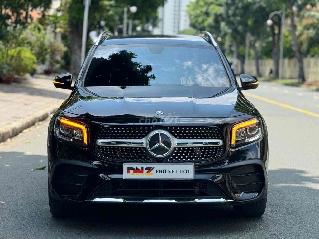 Mercedes Benz GLC 2022 - ảnh 1