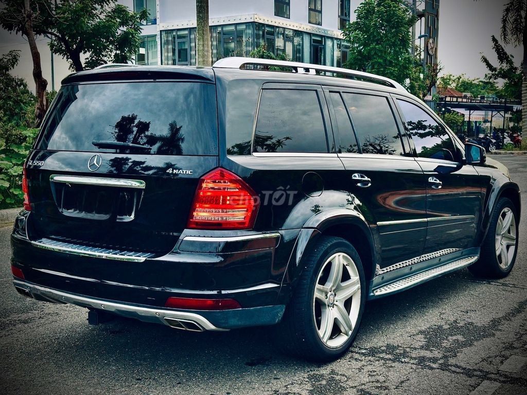 Mercedes Benz Dòng khác 2011 - ảnh 2
