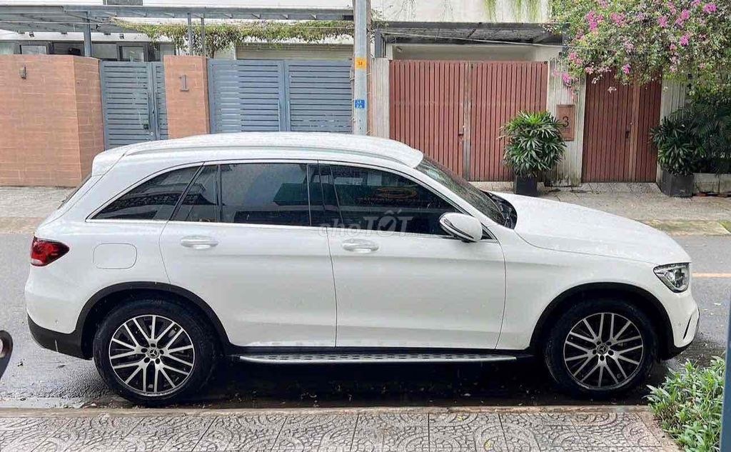 Mercedes Benz GLC 2022 - ảnh 1
