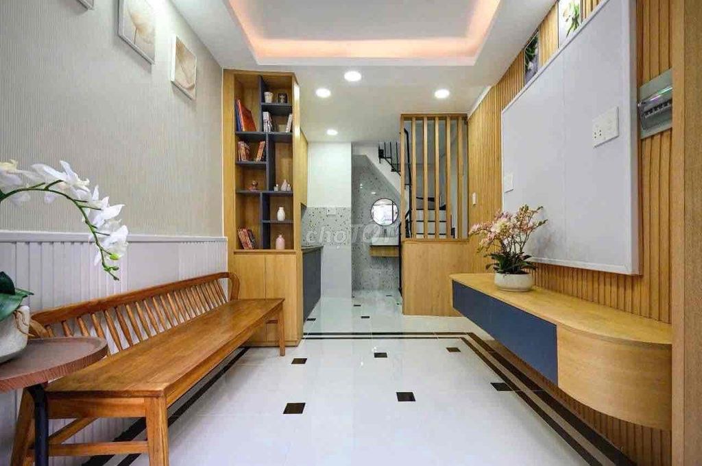 Real estate in Tp Hồ Chí Minh - photo 1