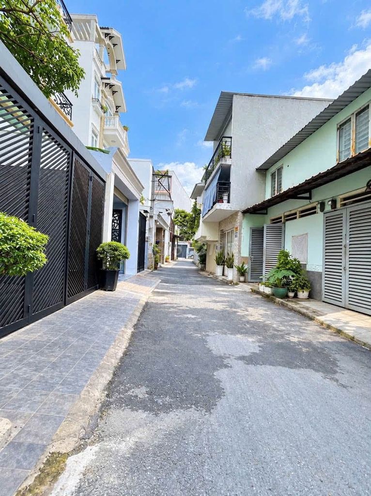 Bất động sản tại Tp Hồ Chí Minh - ảnh 1