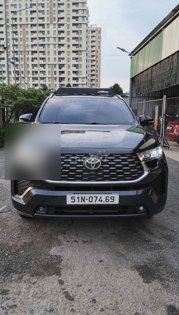 Toyota Innova Cross 2024 - ảnh 1