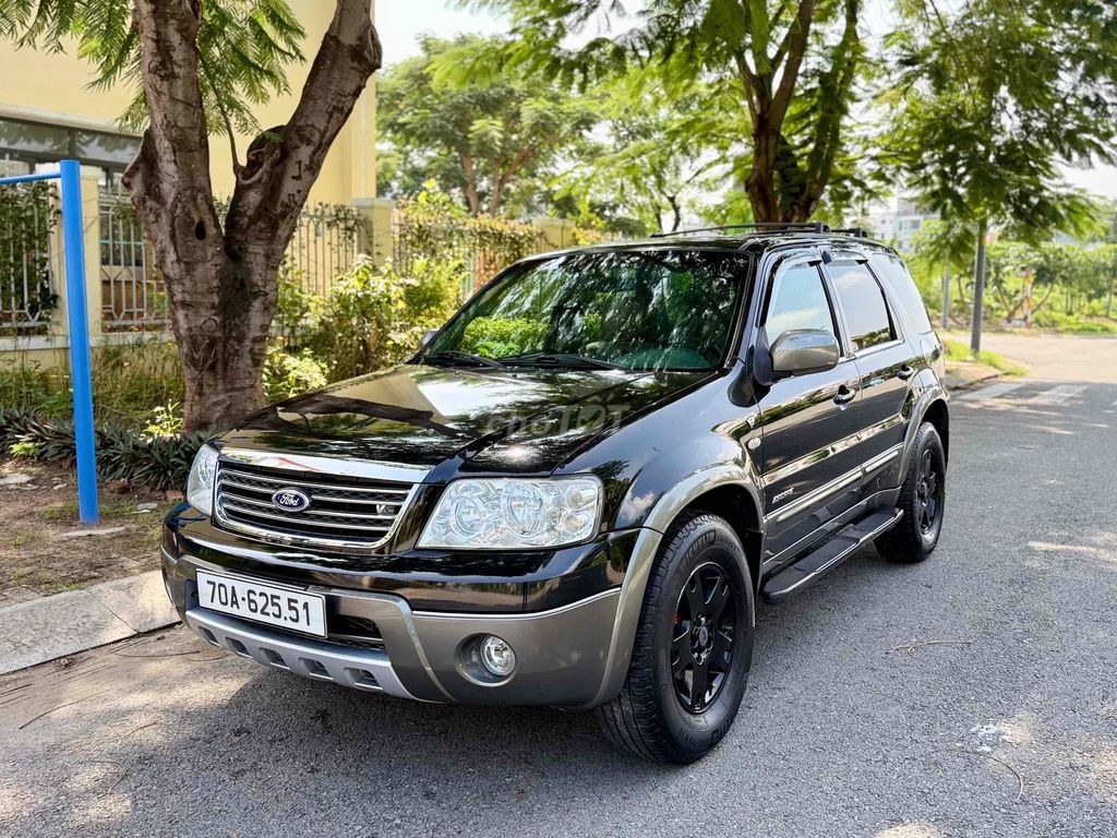 Ford Escape 2005 - ảnh 2