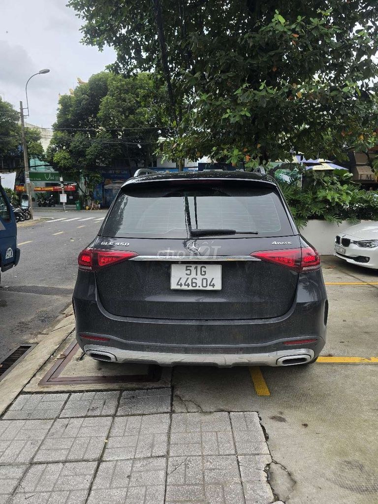 Mercedes Benz GLE Class 2022 - ảnh 2
