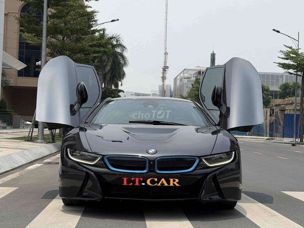 BMW i8 2015 - ảnh 1