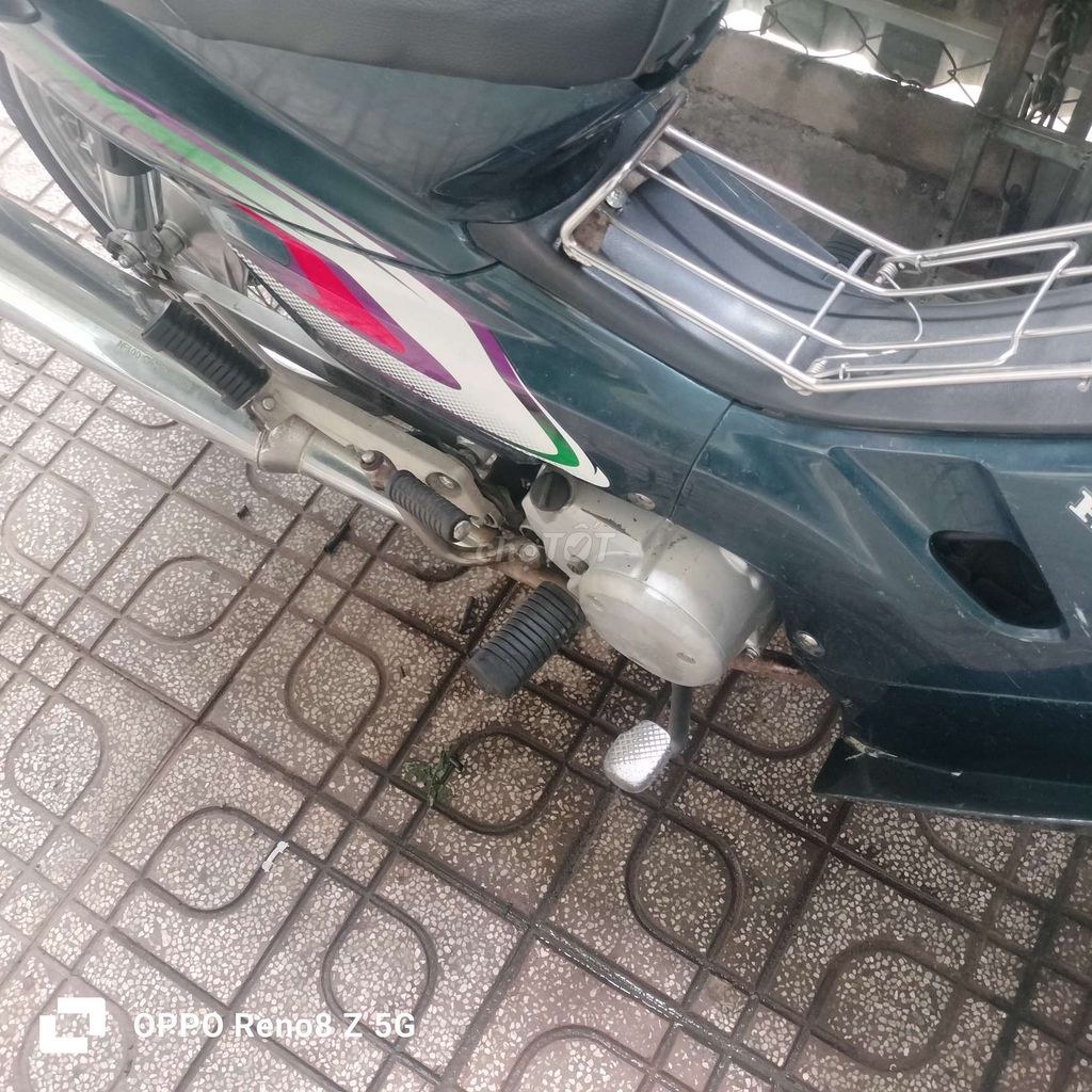 Honda 2002 - ảnh 1