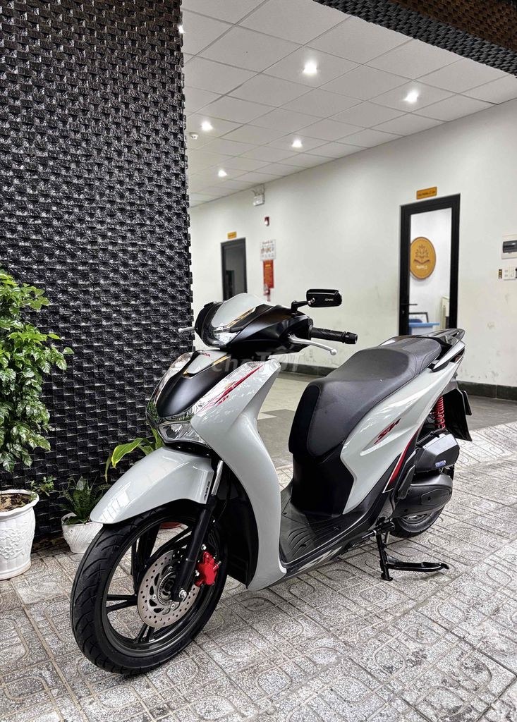 Honda 2025 - ảnh 1