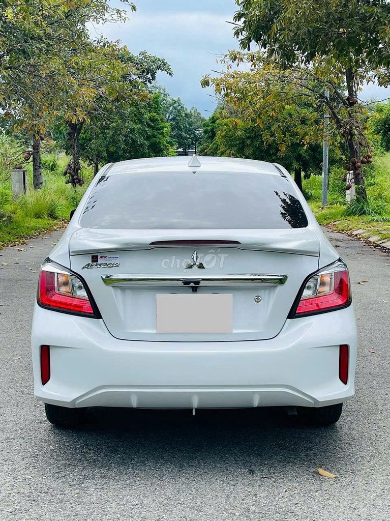 Mitsubishi Attrage 2023 - ảnh 1