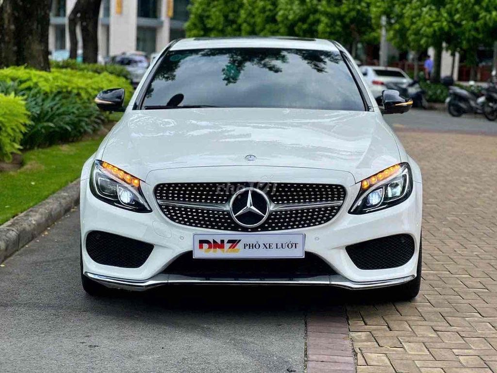 Mercedes Benz C Class 2017 - ảnh 1