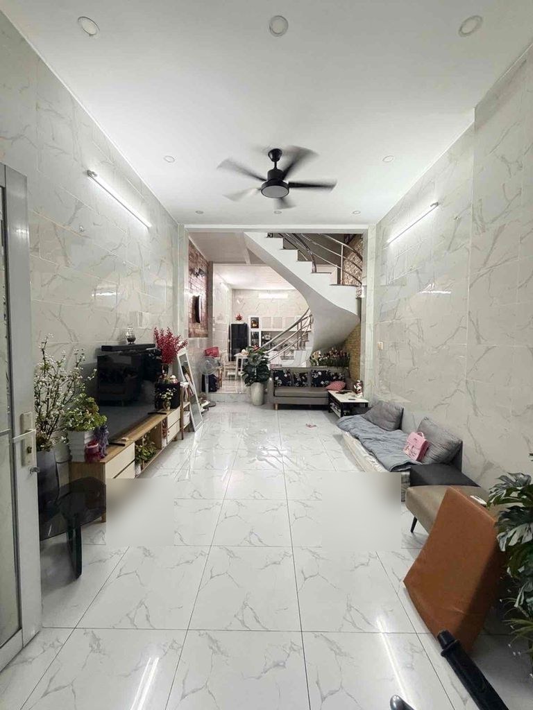 Bất động sản tại Tp Hồ Chí Minh - ảnh 1
