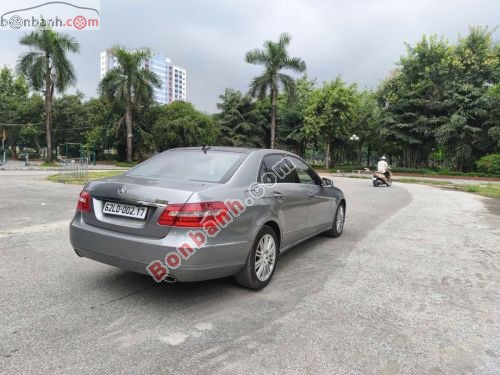 Mercedes-Benz E class E300 2011 - ảnh 2
