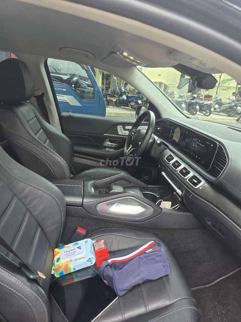 Mercedes Benz GLE Class 2022 - ảnh 3