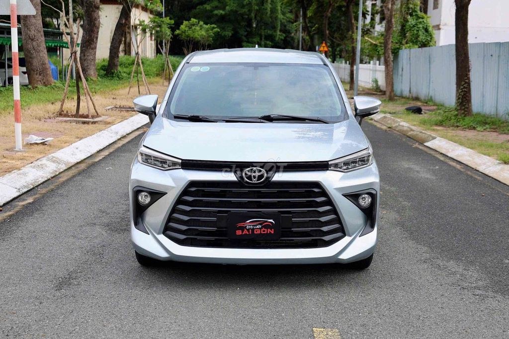Toyota Avanza Premio 2022 - ảnh 1