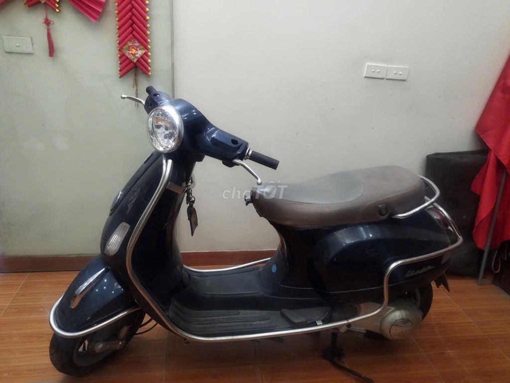 Piaggio 2012 - ảnh 1