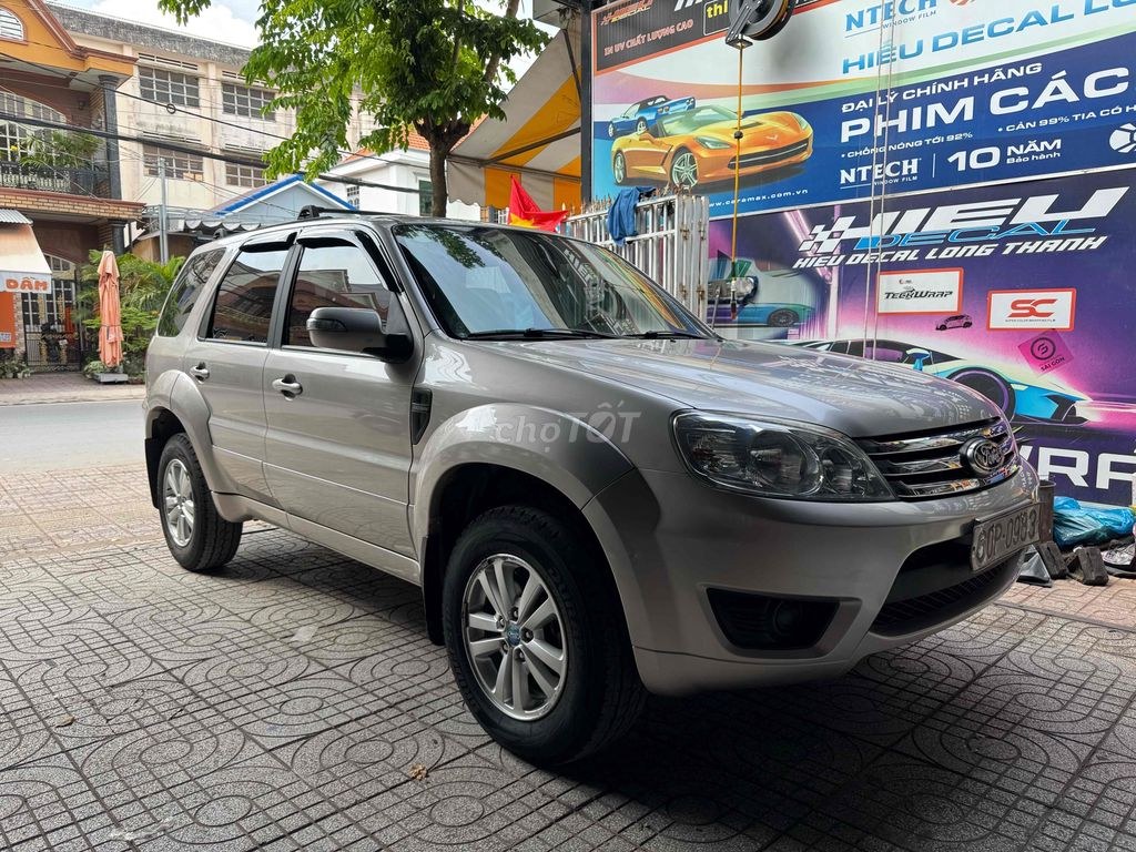 Ford Escape 2010 - ảnh 1
