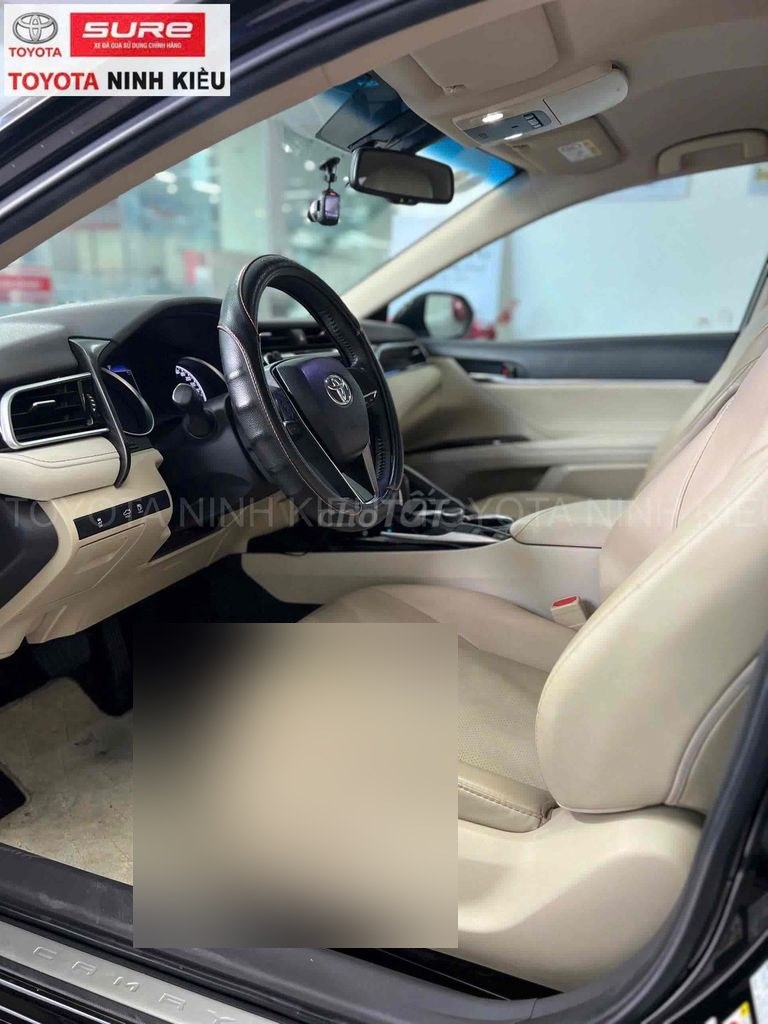 Toyota Camry 2020 - ảnh 2