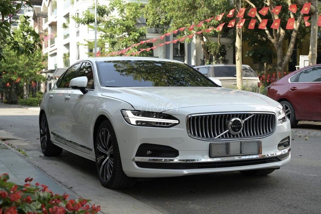 Volvo S90 2022 - ảnh 1