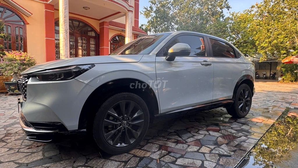 Honda HR-V 2023 - ảnh 2