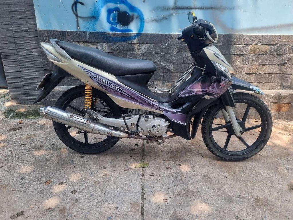 Suzuki 2011 - ảnh 1
