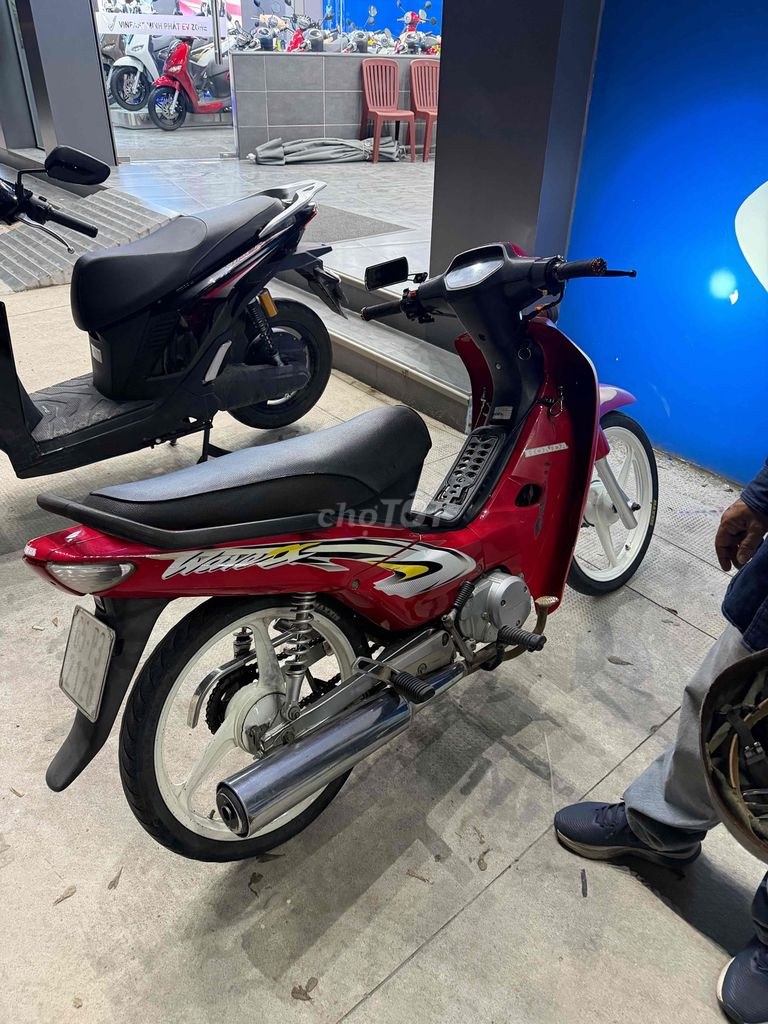 Honda 2005 - ảnh 1