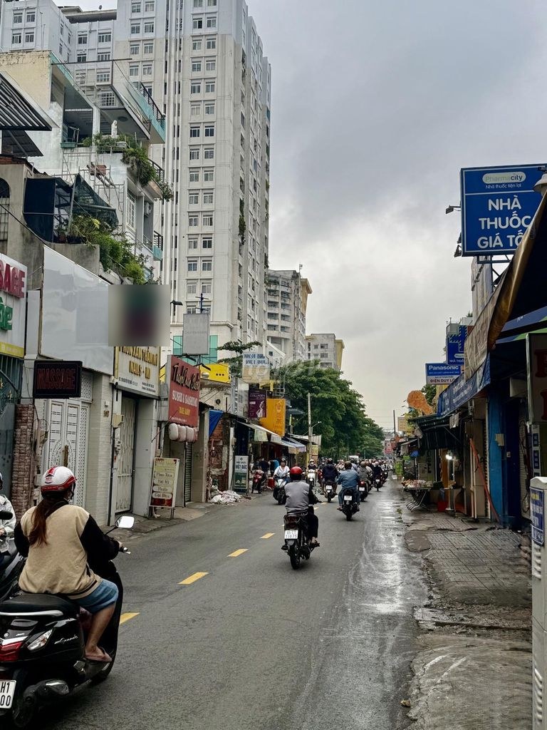 Bất động sản tại Tp Hồ Chí Minh - ảnh 1