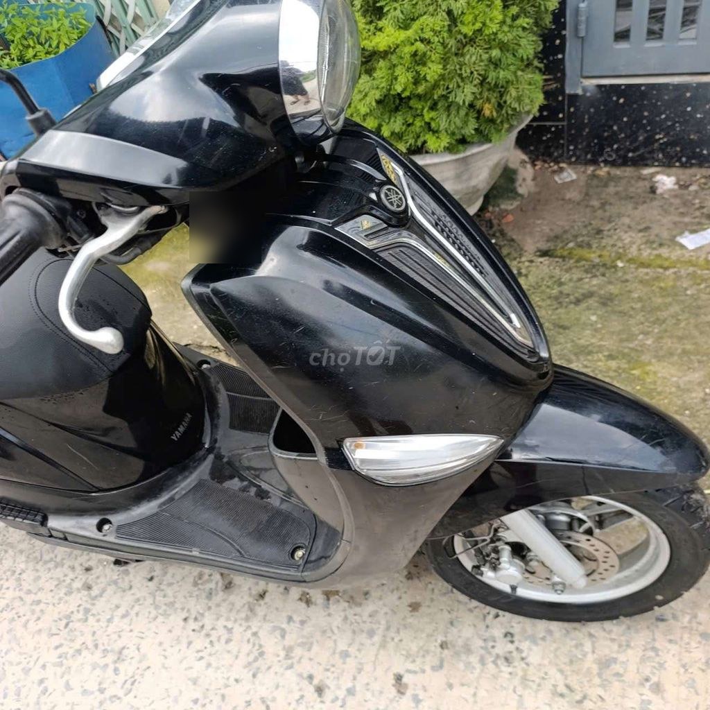 Yamaha 2012 - ảnh 1