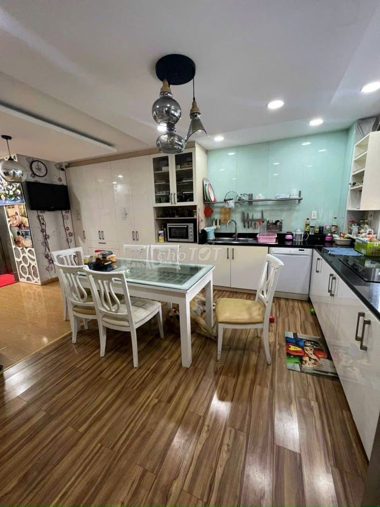 Bất động sản tại Tp Hồ Chí Minh - ảnh 1