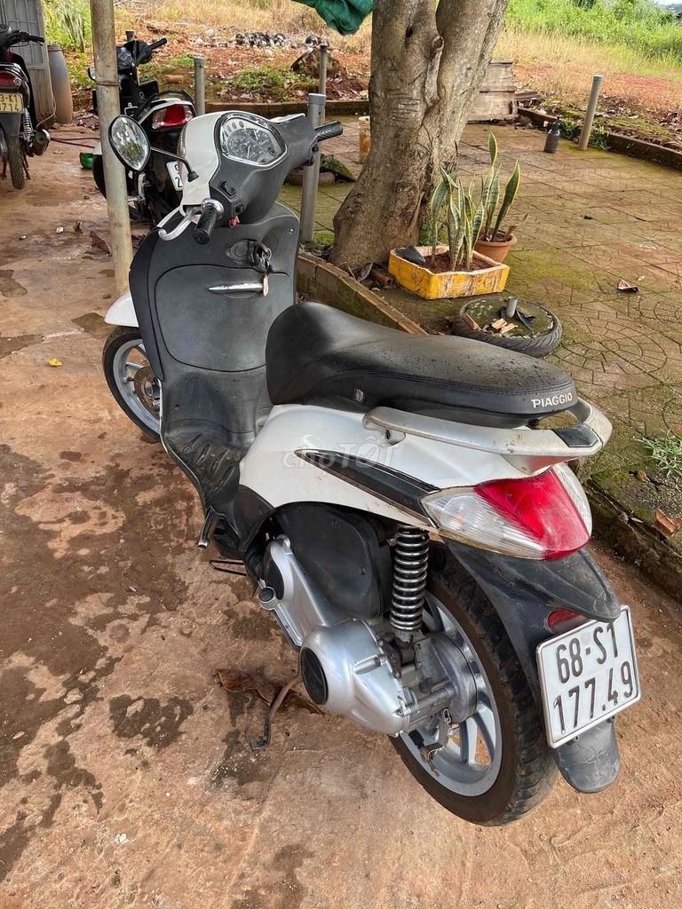 Piaggio 2018 - ảnh 1