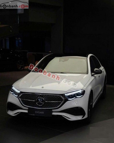 Mercedes-Benz E class E300 AMG 2025 - ảnh 1