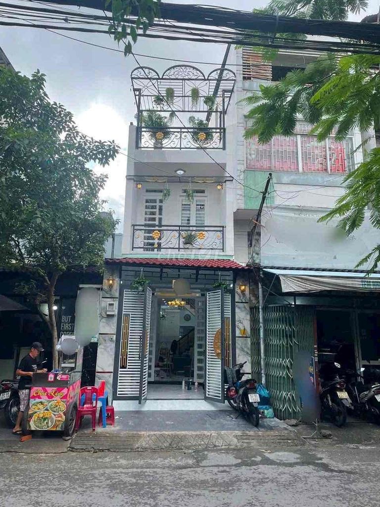 Real estate in Tp Hồ Chí Minh - photo 1