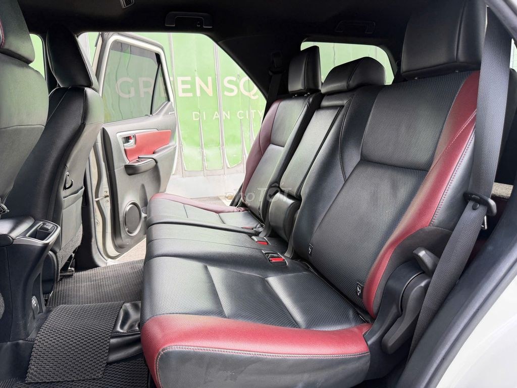 Toyota Fortuner 2020 - ảnh 3