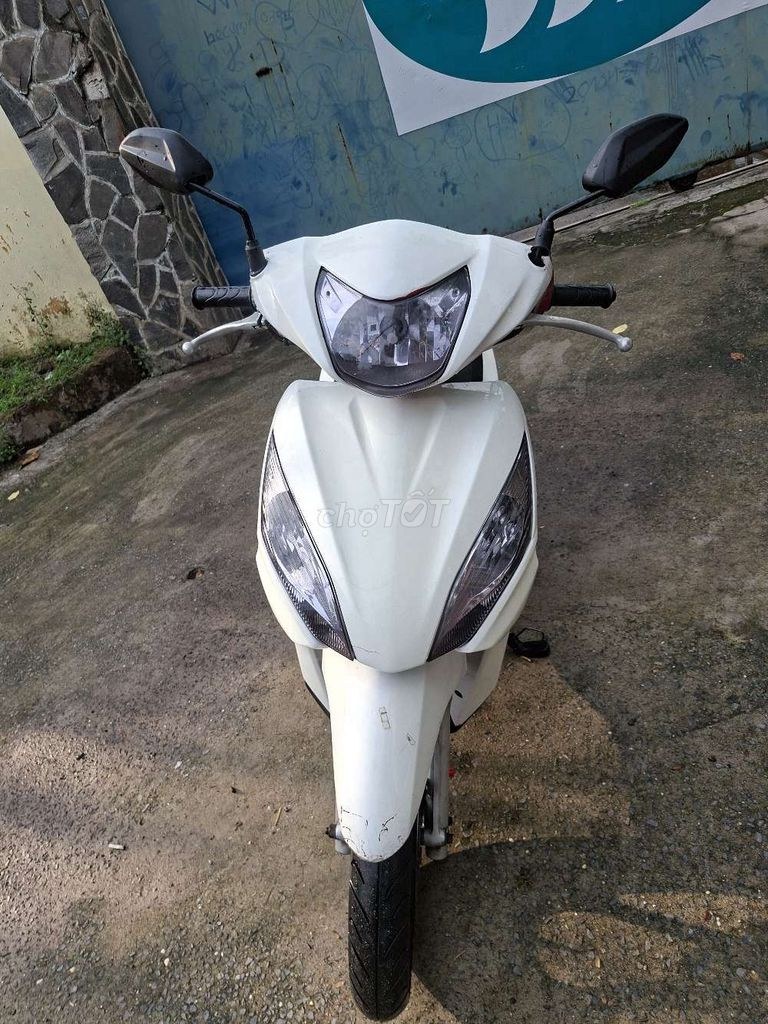Honda 2012 - ảnh 1