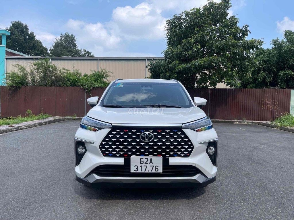 Toyota Veloz Cross 2022 - ảnh 1