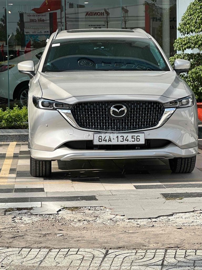 Mazda CX 8 2026 - ảnh 2