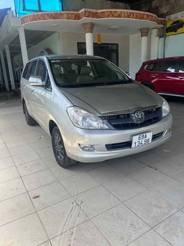 Toyota Innova 2006 - ảnh 1