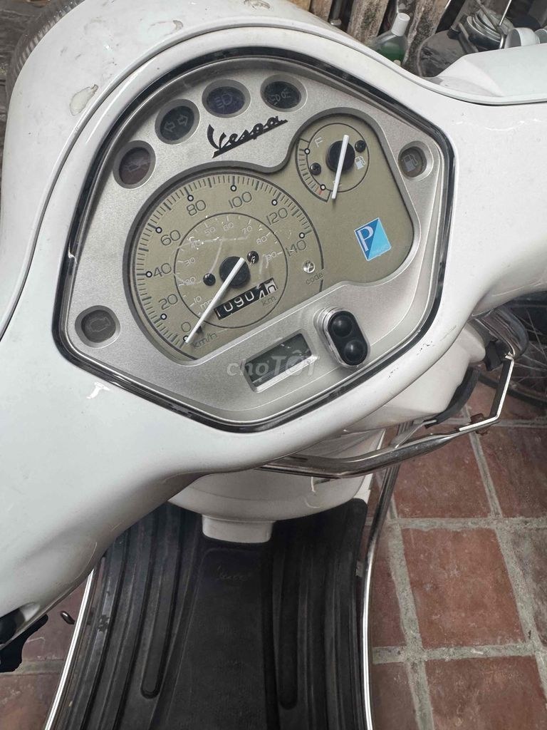Piaggio 2015 - ảnh 1
