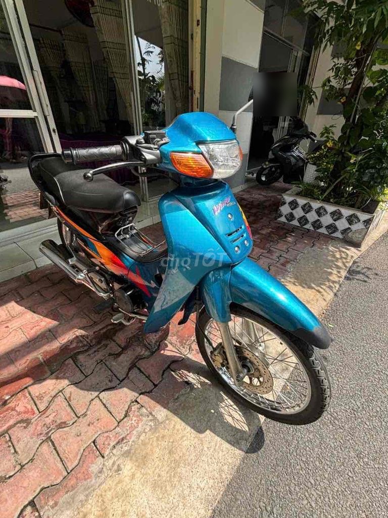 Honda 2000 - ảnh 1
