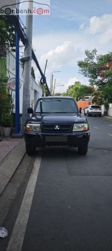 Mitsubishi Pajero 3.0 2004 - ảnh 2