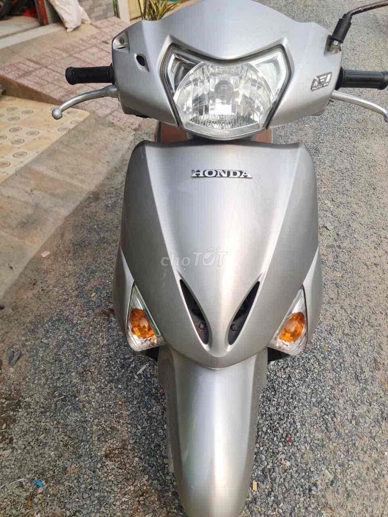 Honda 2010 - ảnh 1